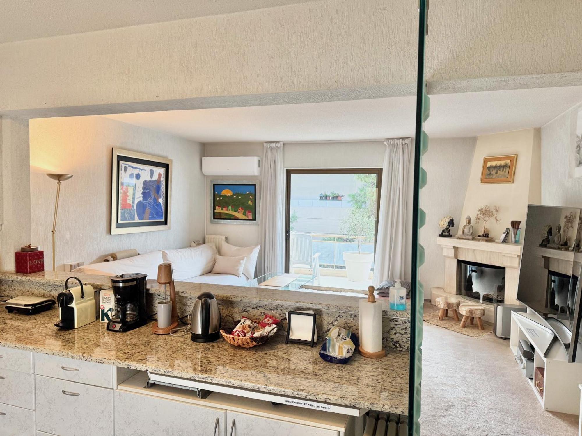 Villasonboard 2 Bed Condo Beach Seaview Greek Riviera Vouliagmeni Athens Luaran gambar